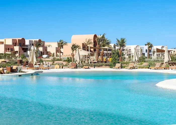 Modern Family 3br Townhouse, Kamaran, El Gouna شقة